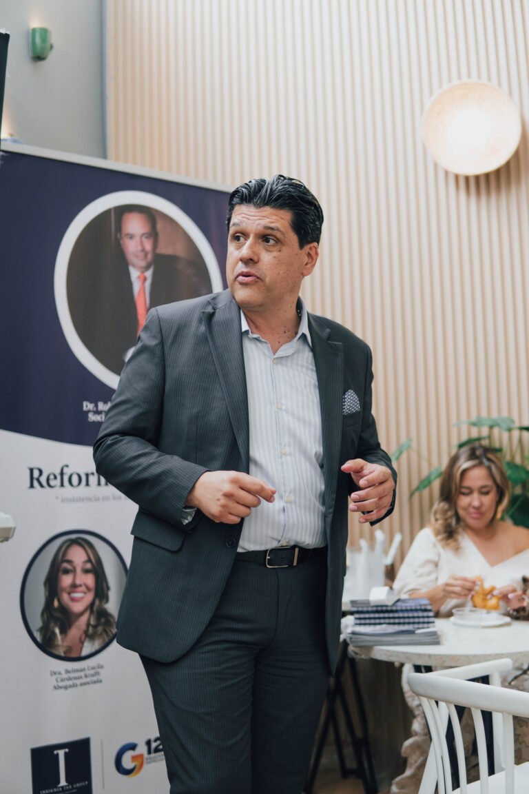 Corporativa & Abogados - 9